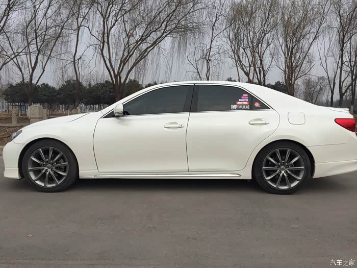 【图】大家晒晒近照侧面图吧!_锐志论坛_汽车之家论坛
