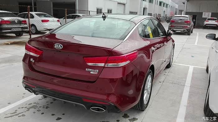 【图】有没有全新k5红色照片,女生开_起亚k5论坛_汽车之家论坛