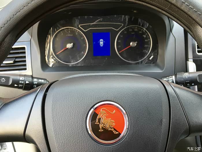 新款仪表盘