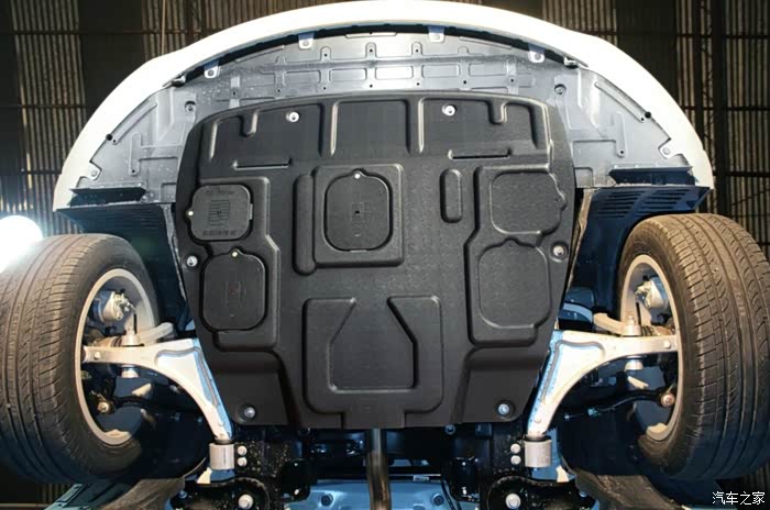 新车加装底盘盖板不知道大伙都用哪种材料的