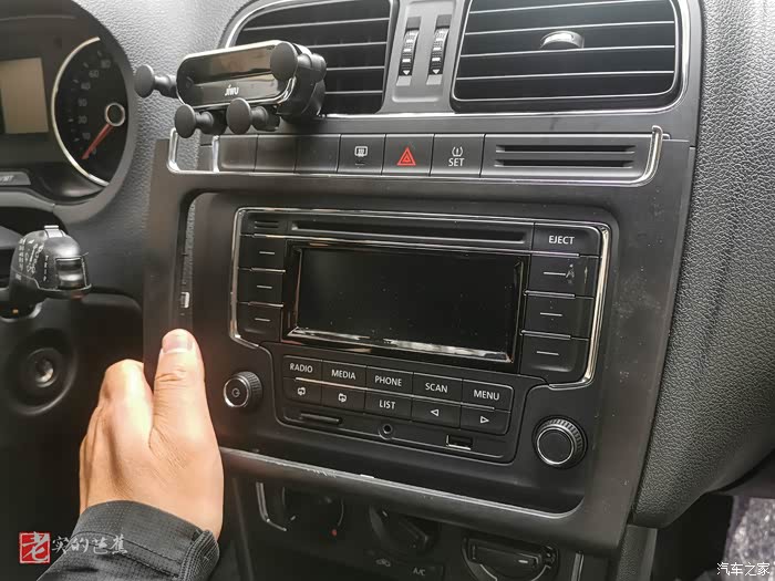 爱车就来拍没倒车影像真不习惯polo完美升级280d改187b车机