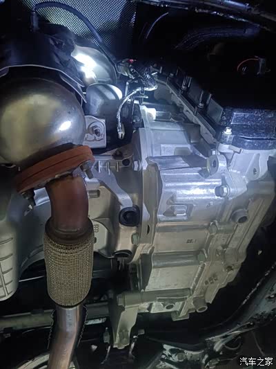21款科鲁泽l2b发动机是全铝的噢