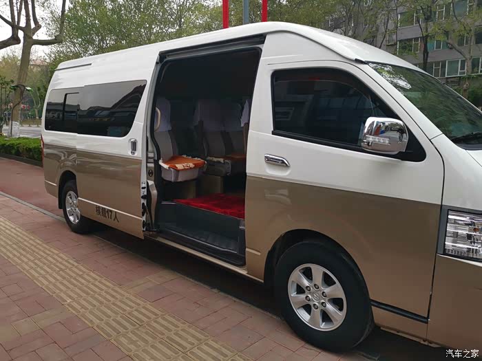 出九龙海狮柴油30t17座