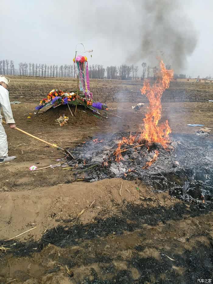 记录山西葬礼缅怀丈母娘一路走好
