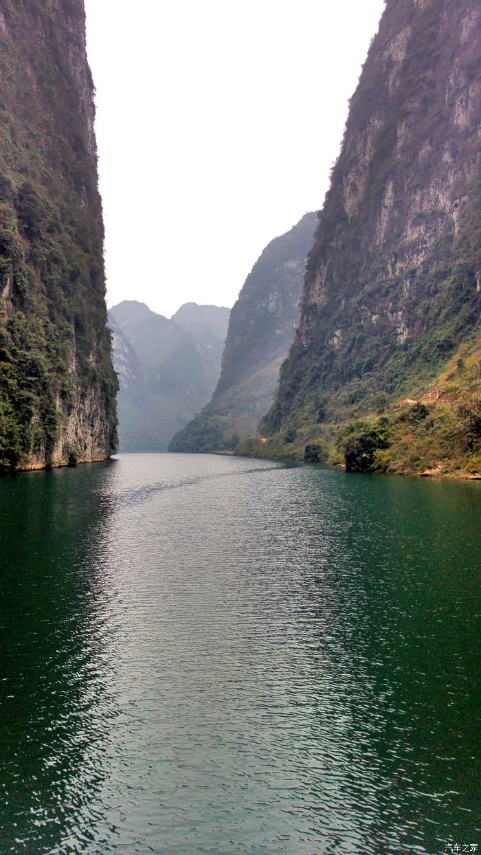 青山隐隐水迢迢金城江河池小三峡游记