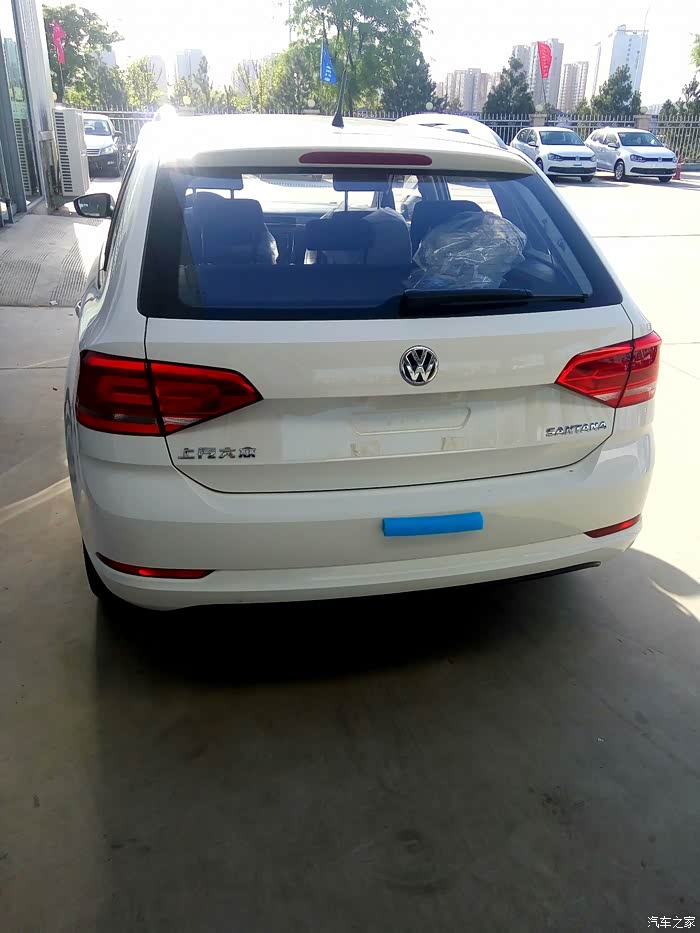 新桑塔纳浩纳手风低配价格?