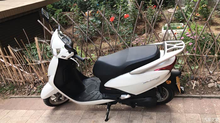 【图】新买的摩托车_雪铁龙c5论坛_汽车之家论坛