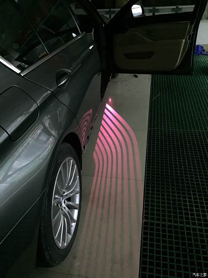 【图】新x1改迎宾灯_宝马x1论坛_汽车之家论坛