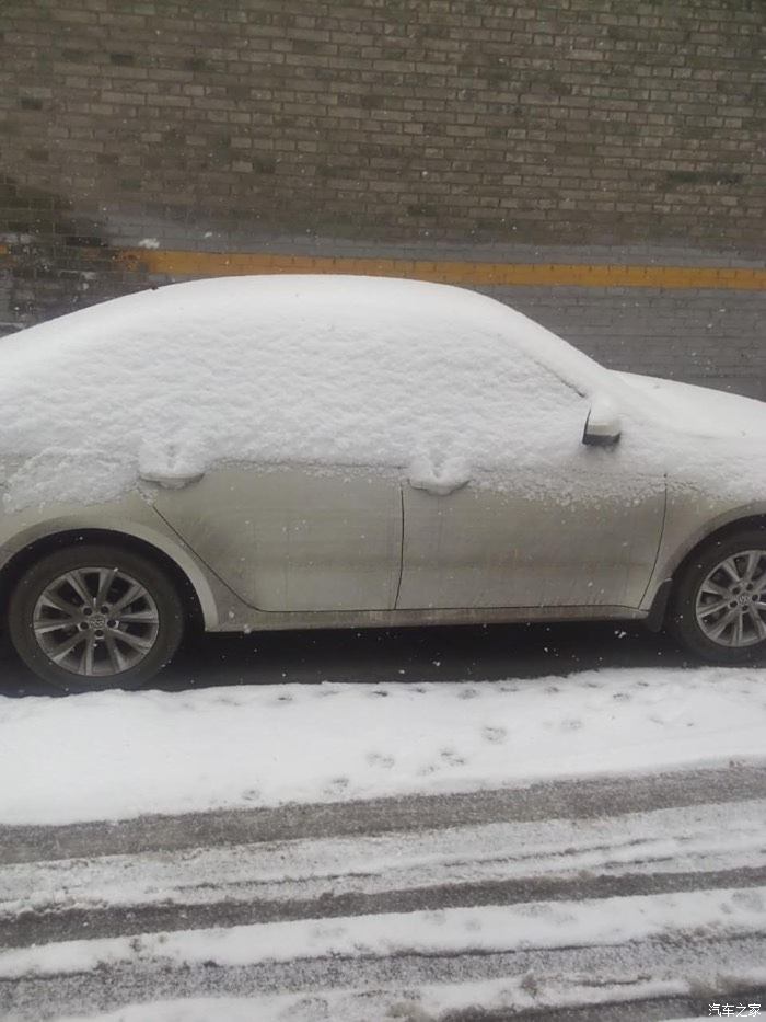 【图】下雪天露天停车