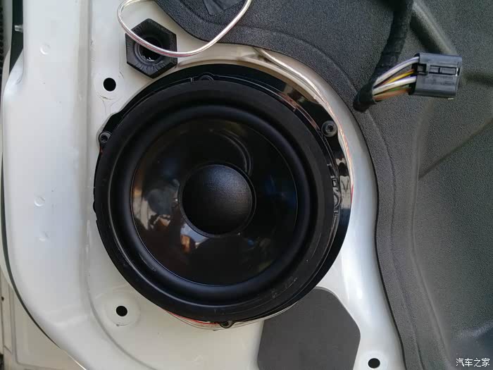 12款福克斯无损换装汽车音响