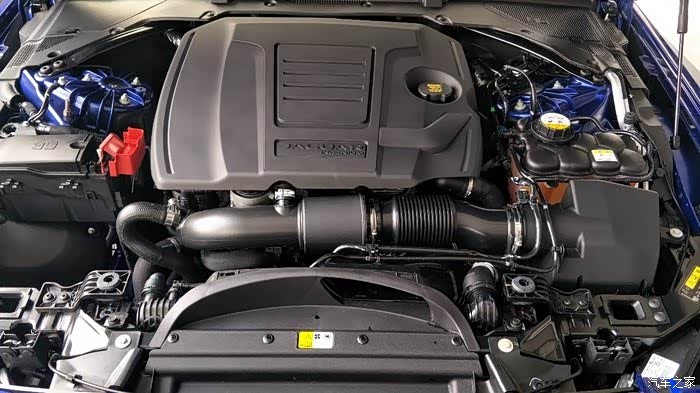 最强优势,xel标配即2.0t ingenium发动机,它的标配即别人的高配.