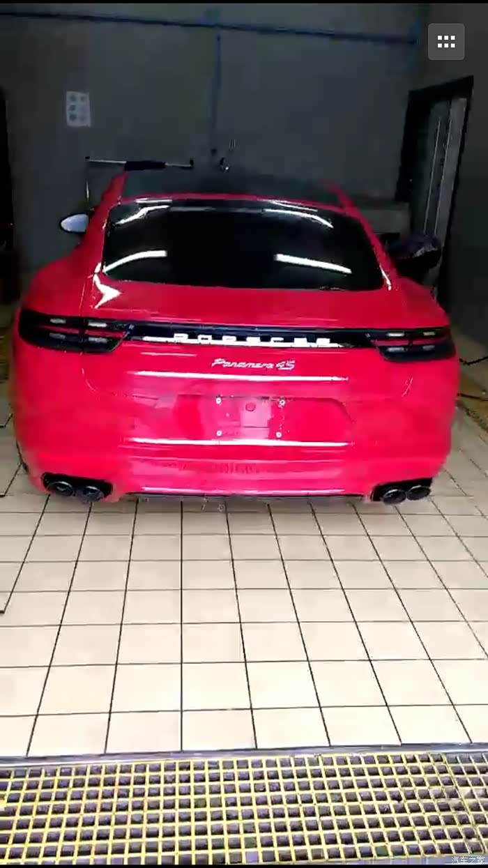 17款胭脂红帕拉梅拉4s提车