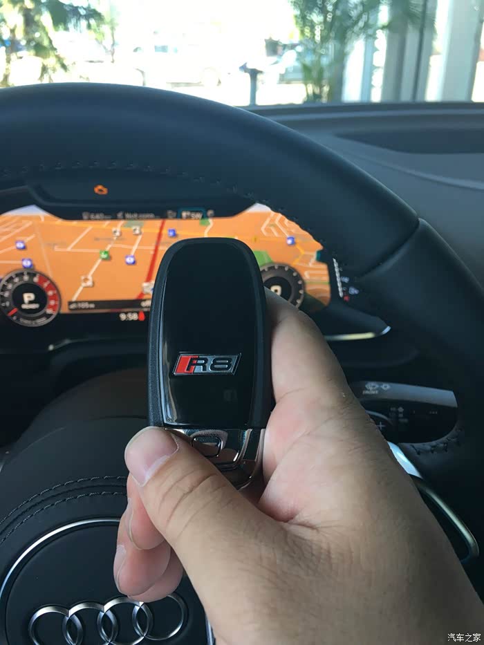 款r8 ,给大家普及下plus版和基本款的区别_奥迪r8论坛_汽车之家论坛