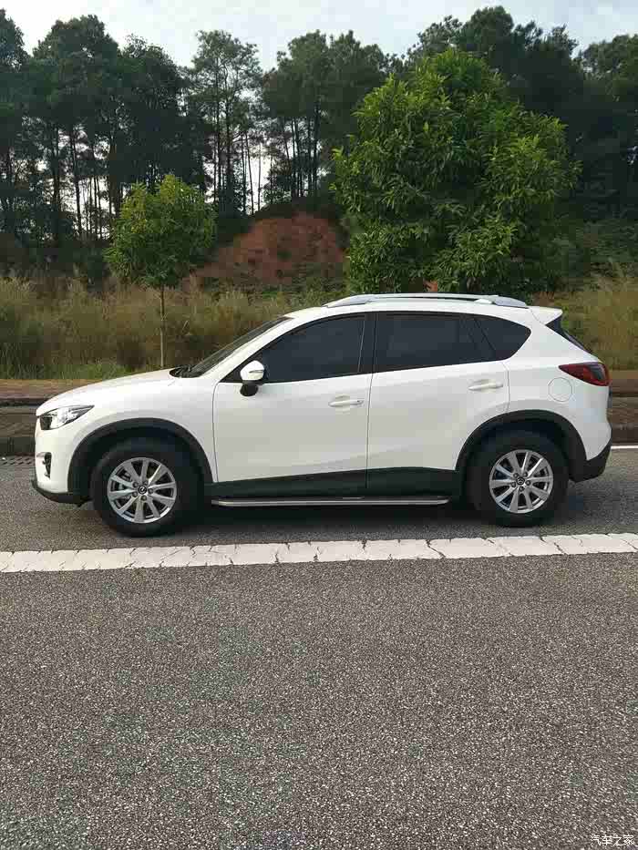 只为追逐心中的梦想提马自达cx520白色都市版认证贴