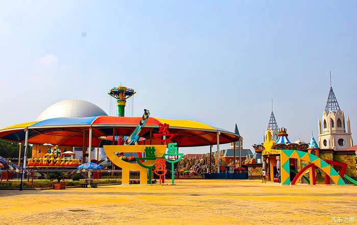 高温补贴驾唐暑期游冷清的蚌埠嘉年华
