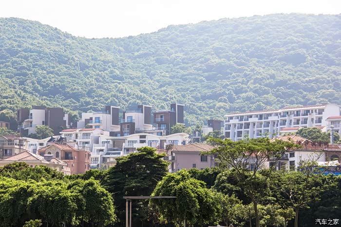 在海边的别墅群,这才真正的海景房!