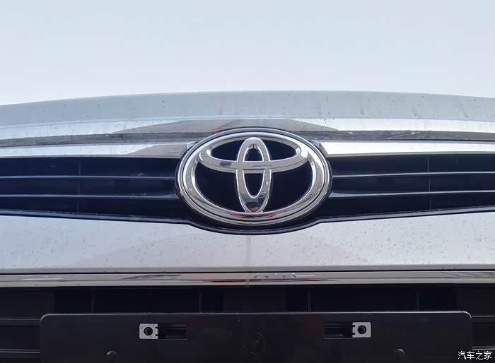 著名的牛头标,全世界人民都耳熟能详,给个特写