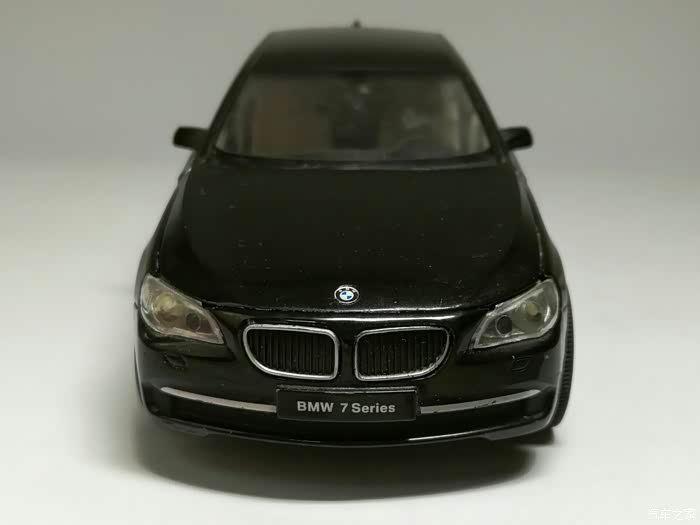 bmw宝马750li模型鉴赏
