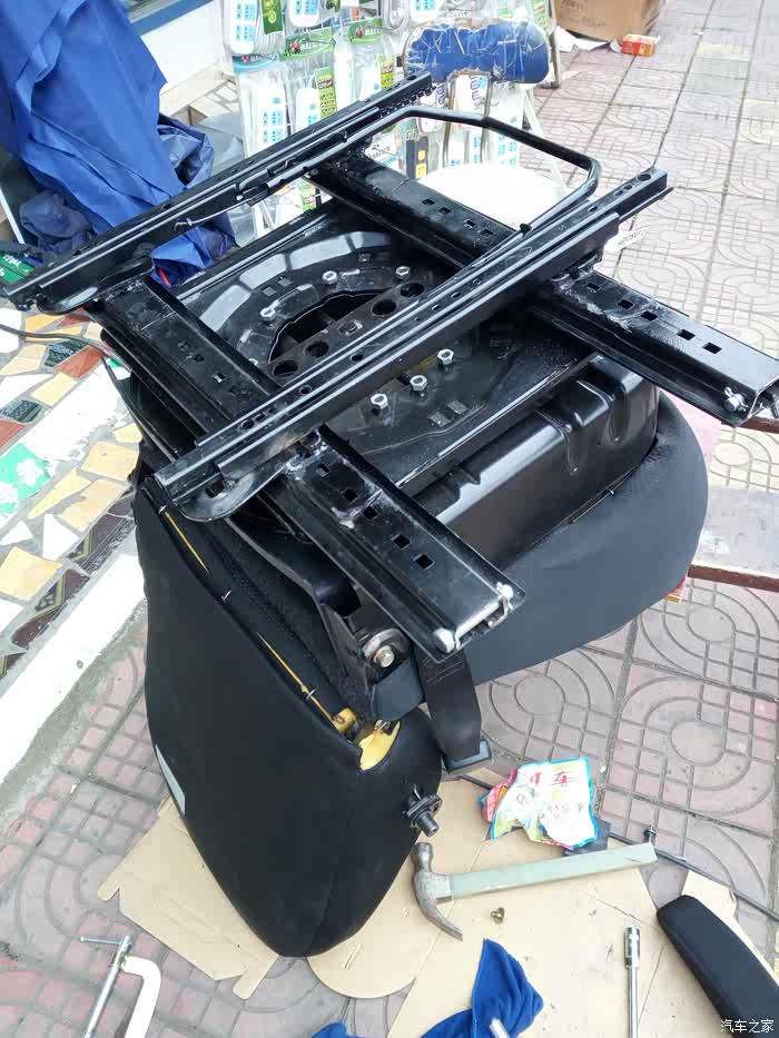 毒帖慎入,三过半月自己动手改装新款国五依维柯房车,方法及使用