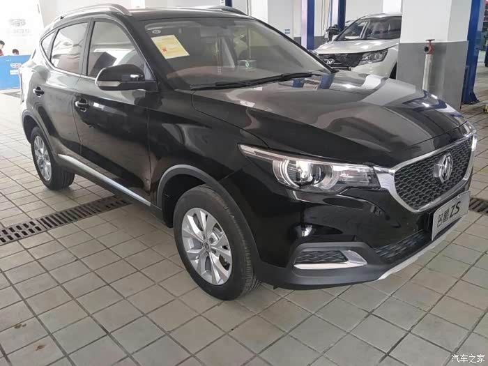 名爵zs 装挡泥板提车记