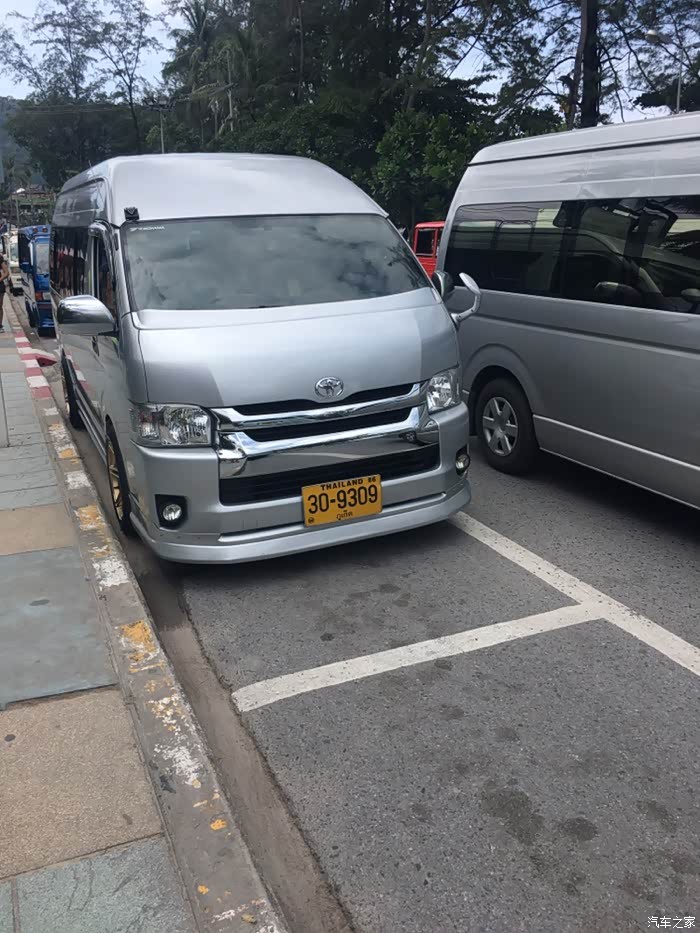 普吉岛汽车大杂烩