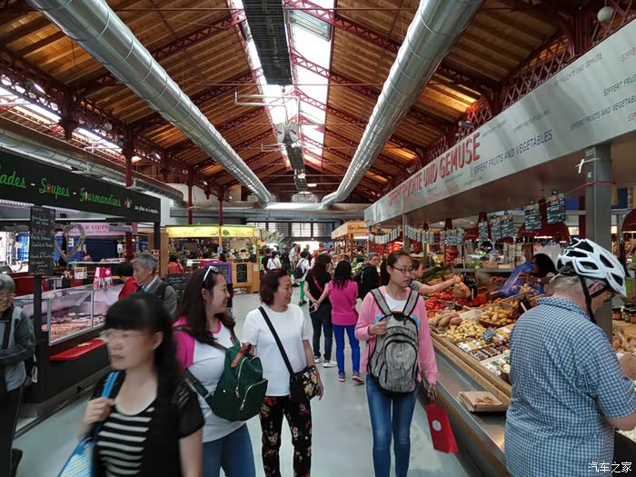 【旅途随拍(91)】继续逛法国科尔马小镇菜市场-不一样的菜市场