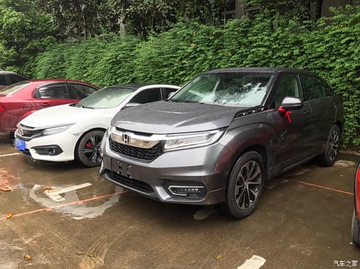 大老婆冠道15t尊享太空银提车帖申精