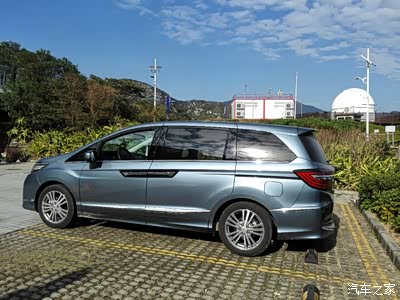 带来幸运的银月灰2016版至尊艾力绅