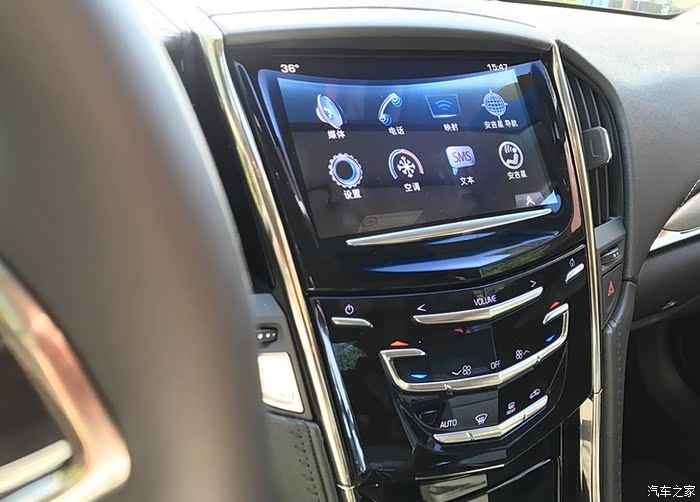 动力十足送给老婆的红色小马驹