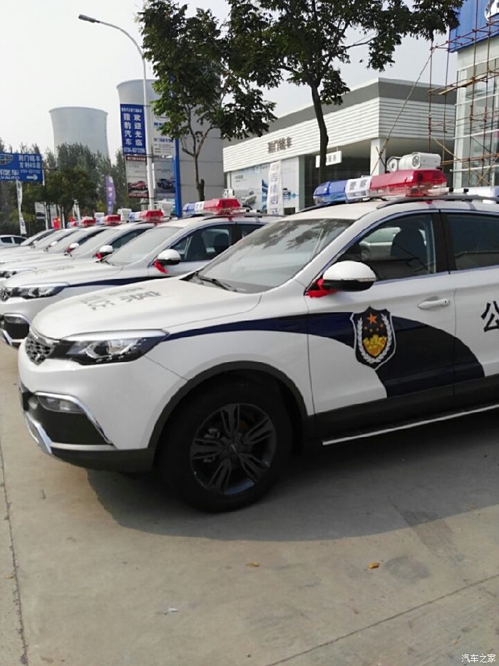 猎豹警车图片