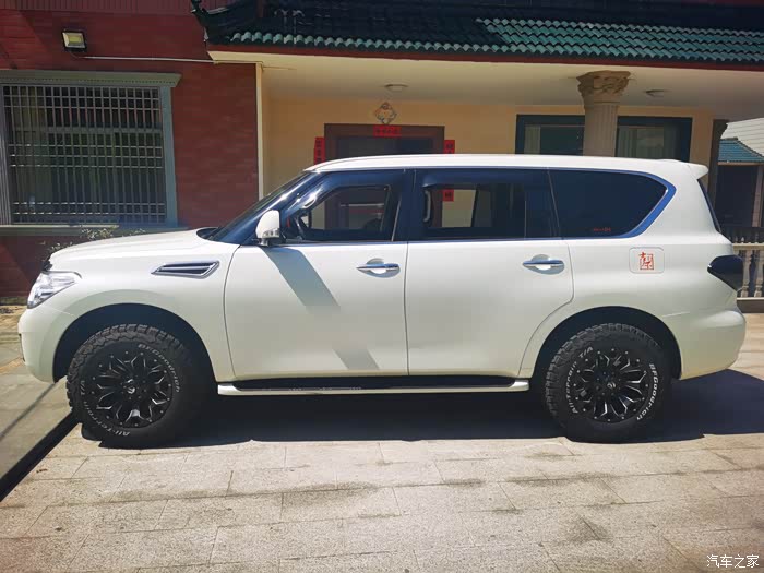 出途乐改装fuel轮毂百路驰轮胎液晶仪表