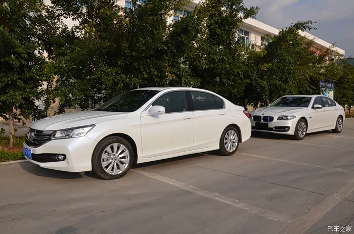 发帖只为给爱驹留个纪念 下面图片是兄弟的本田雅阁