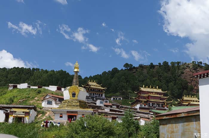 云端行走嘉嘉伴我游松潘若尔盖郎木寺迭部6日游