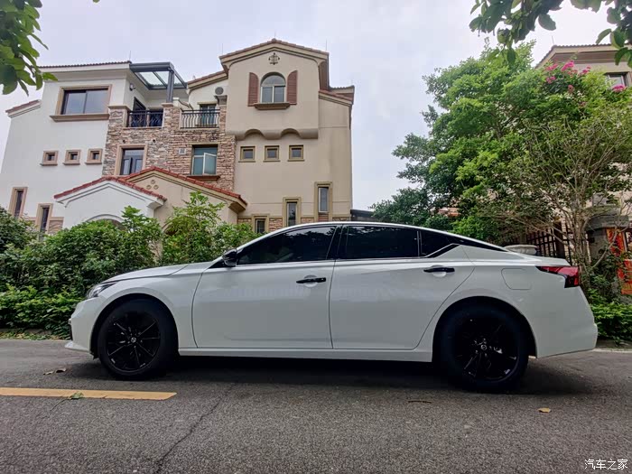 买了天籁白色魅影套装20t