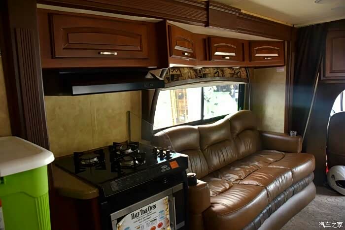 邂逅豪华移动别墅福特e450