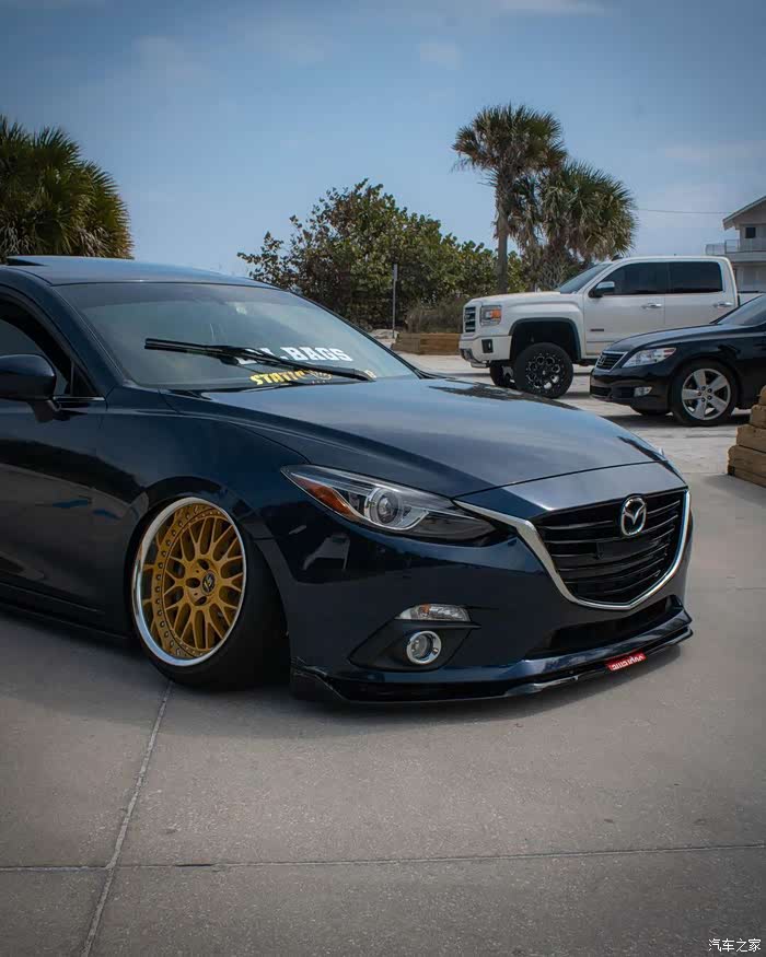 马自达3两厢改装两厢马3才是真的好看