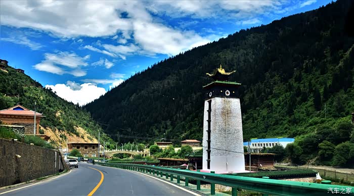 单人单车游走大渡河上游源头