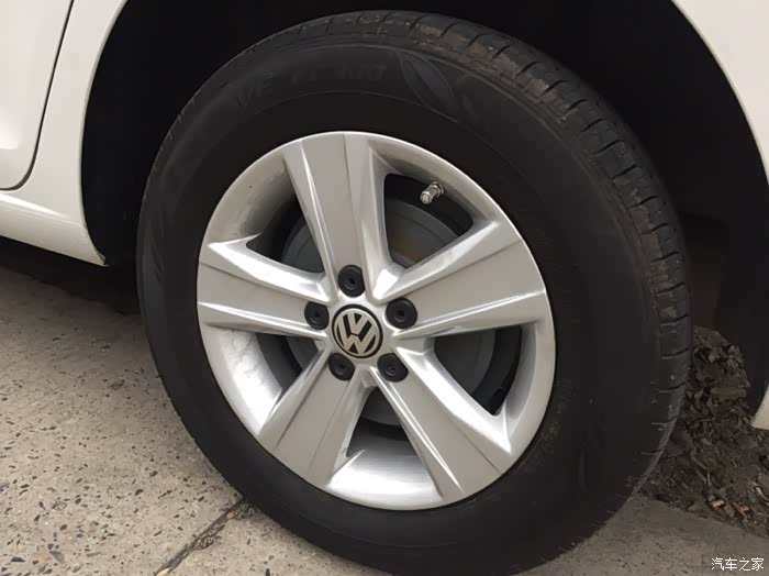 求购四只桑塔纳铝合金轮毂