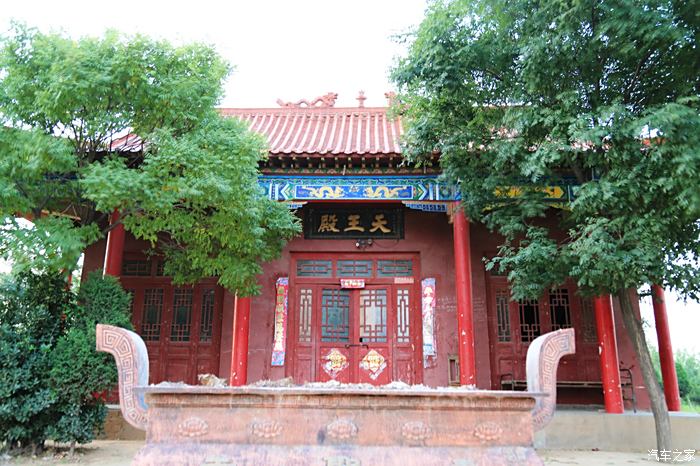 比萨斜塔晚它100多年郑州中牟寿圣寺双塔