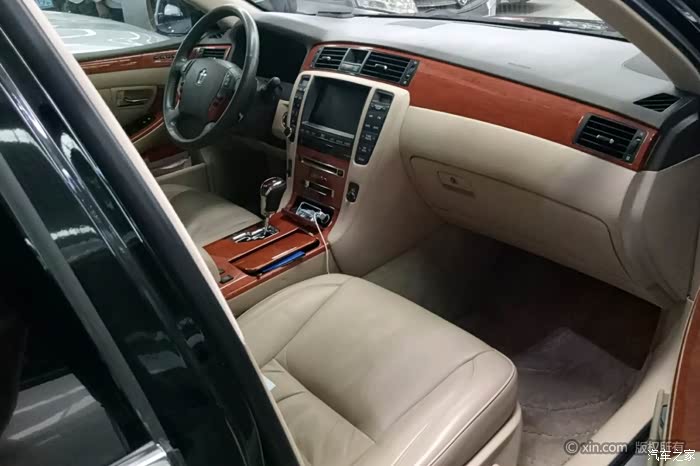 【图】这12代vip版本的桃木内饰是改装的吧?_皇冠论坛_汽车之家论坛
