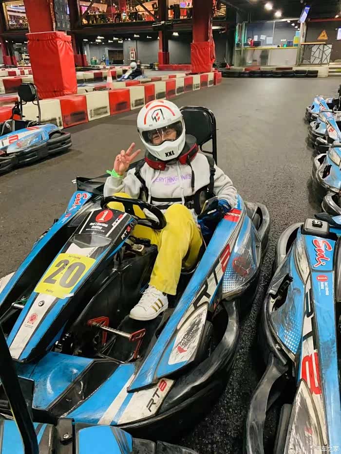 周末来redone开卡丁车放松吧