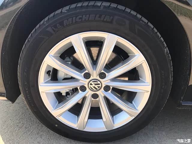 迈腾b7原车20t豪华改装轮毂