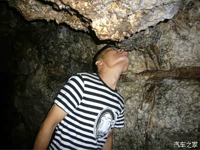 之所以叫开元溶洞,是发现洞内最早的记录在唐朝开元年间!