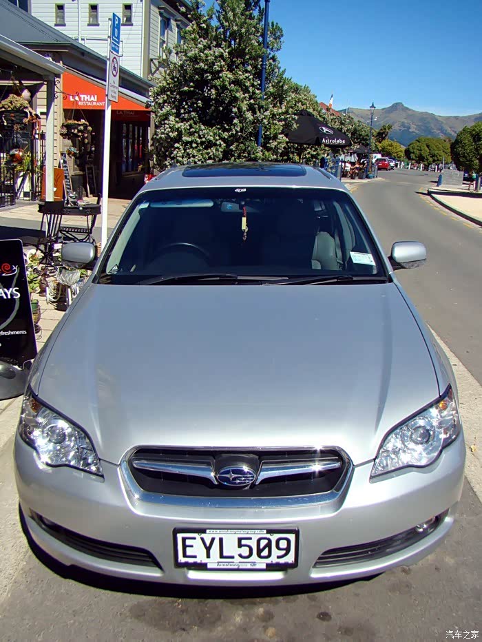 经典老车之2004款subaru legacy 3.0r