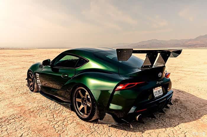 丰田supraa90汽车改装这个颜色真的醉