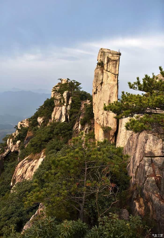 徒步浮丘峰穿越豺狗狼尖