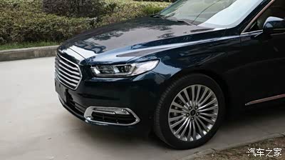 父亲的蓝色至尊taurus titanium!