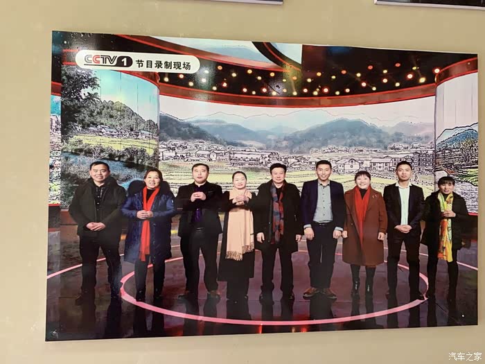 在花繁叶茂的花茂村品味花茂酒