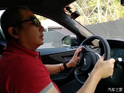 【广州站】捷豹英仕挑战赛2决战无限弯道纪实