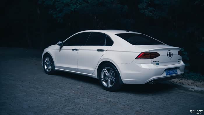 cc车主来谈谈奢适宽体轿跑凌渡